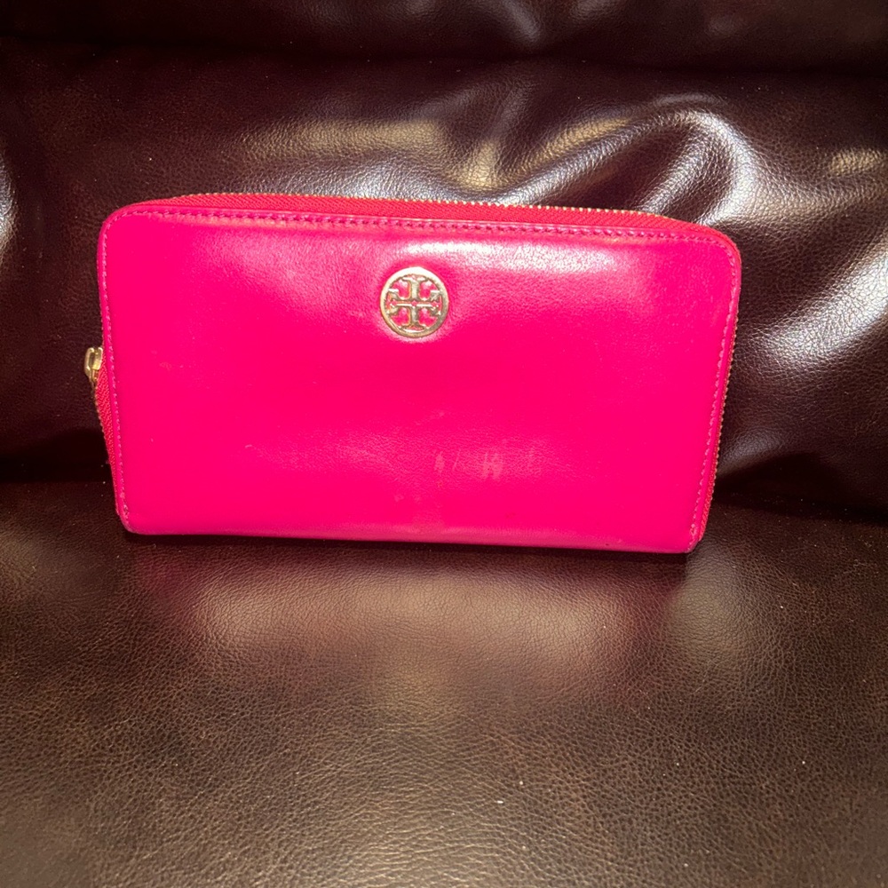 Tory Burch Hot Pink Zipper Wallet